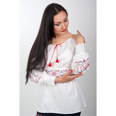 Embroidered blouse "Lady" 